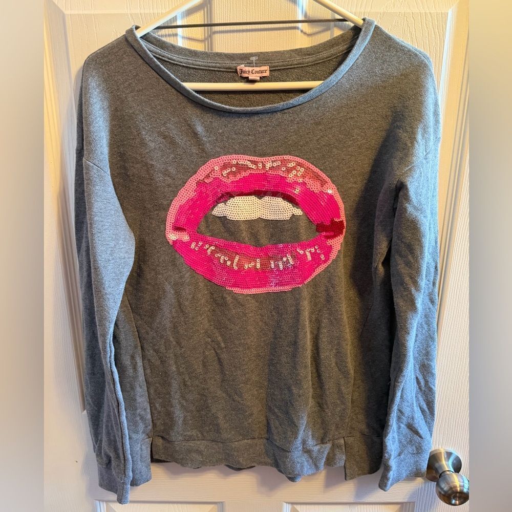 Y2K Juicy Couture sequined Gray Sweatshirt with Pink Sequin Lips Sz M